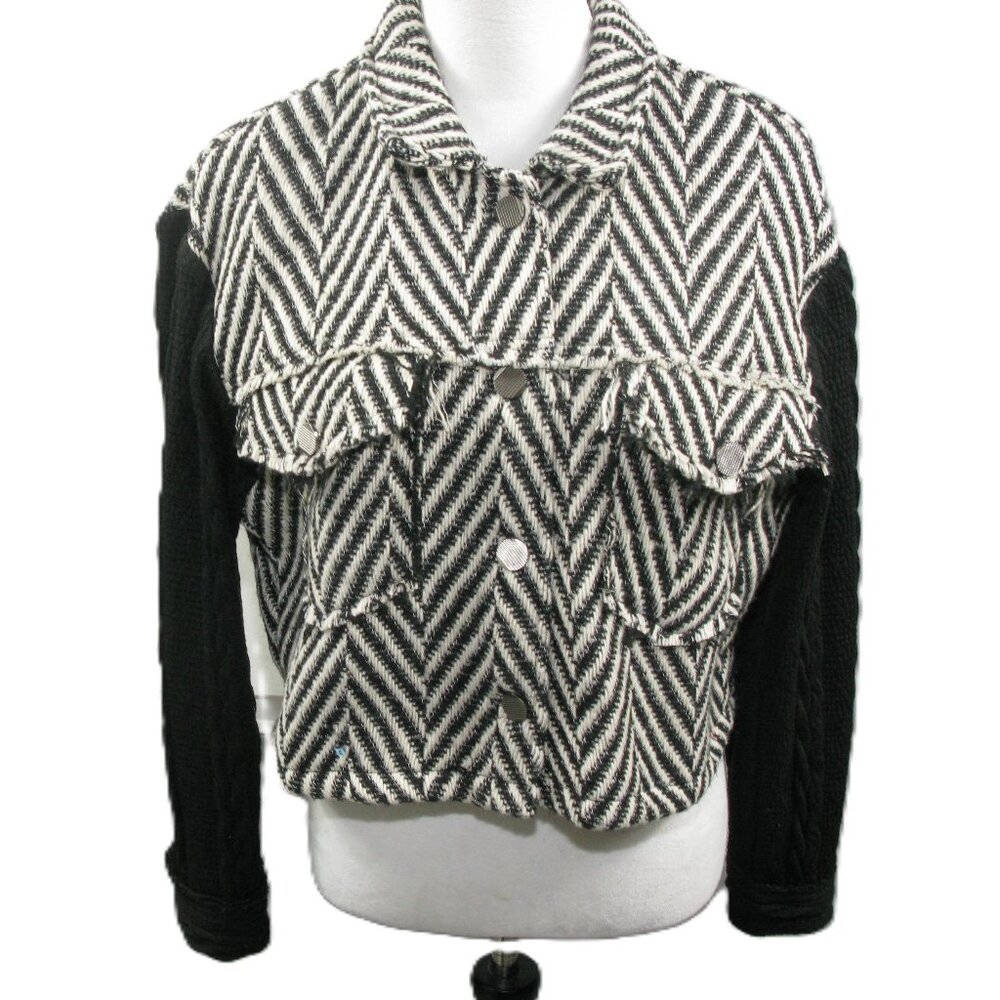 Black & White Chevron Cropped Blazer Jacket